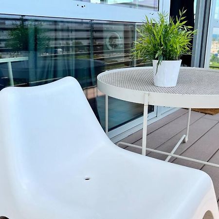 Ral48 Apartment Сант Адриа де Бесос Екстериор снимка