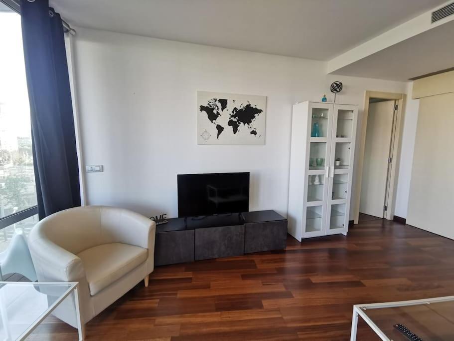 Ral48 Apartment Сант Адриа де Бесос Екстериор снимка