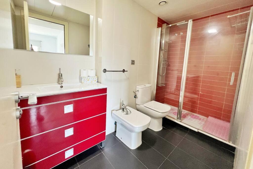 Ral48 Apartment Сант Адриа де Бесос Екстериор снимка
