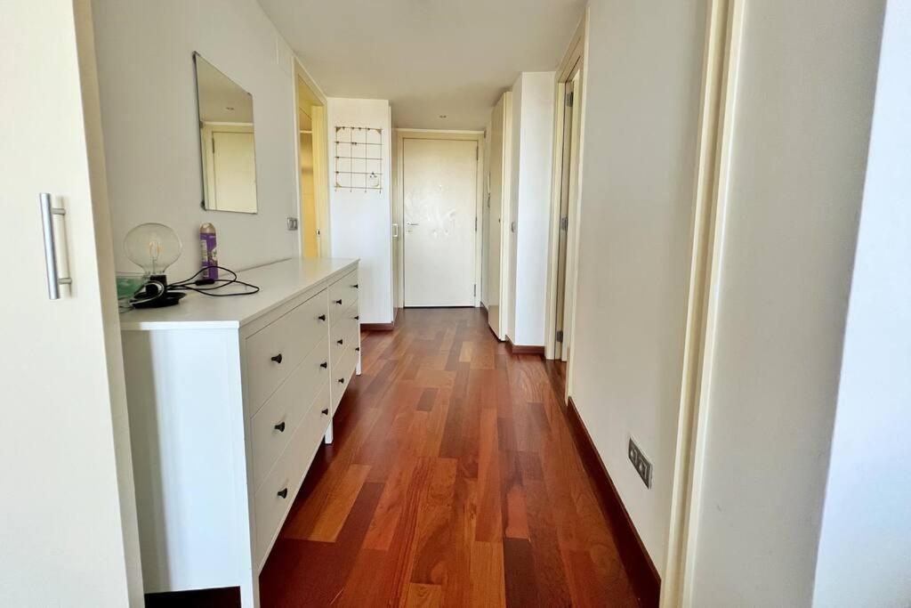 Ral48 Apartment Сант Адриа де Бесос Екстериор снимка